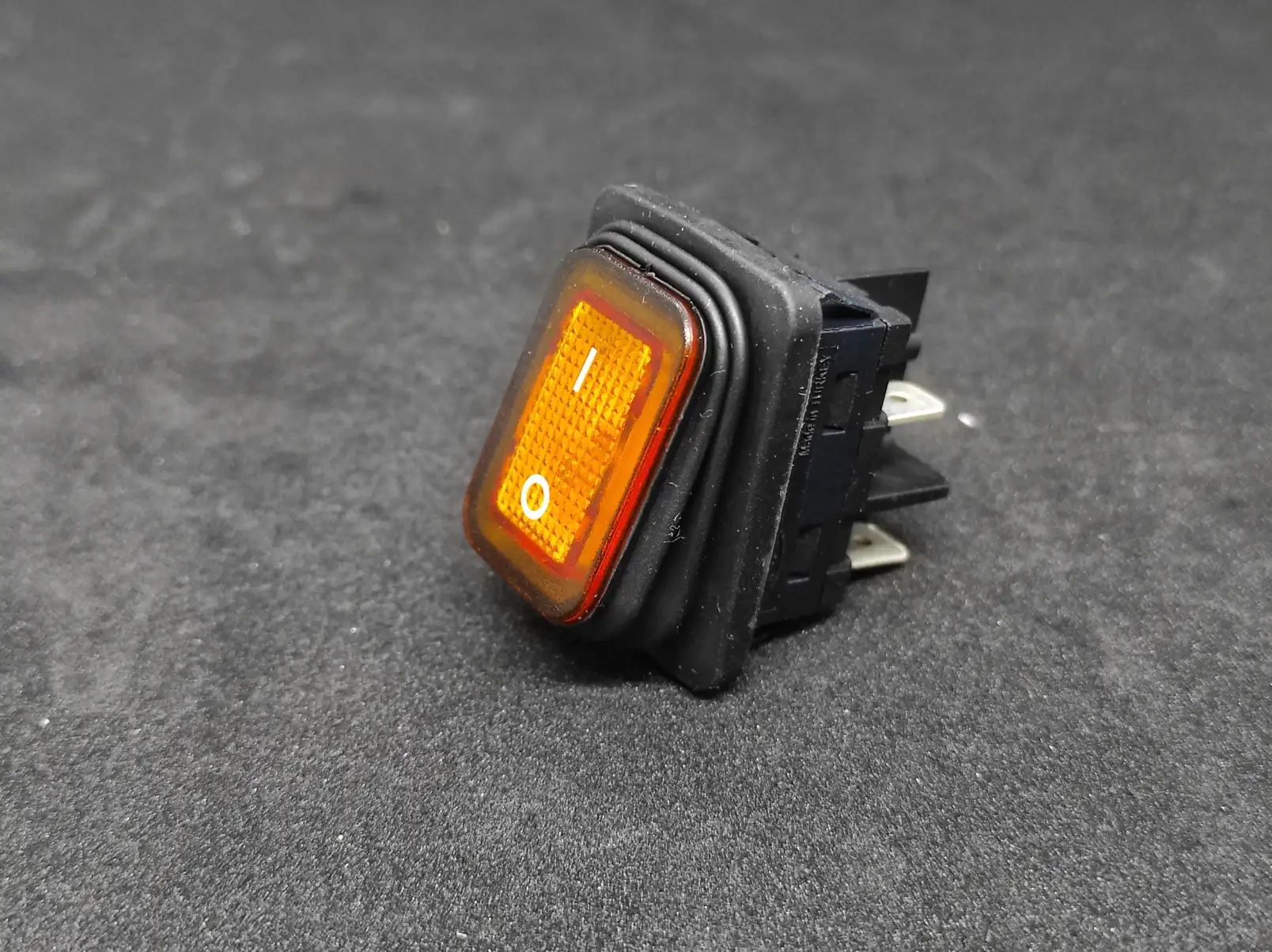 KÖRÜKLÜ ANAHTAR S SARI 0-1