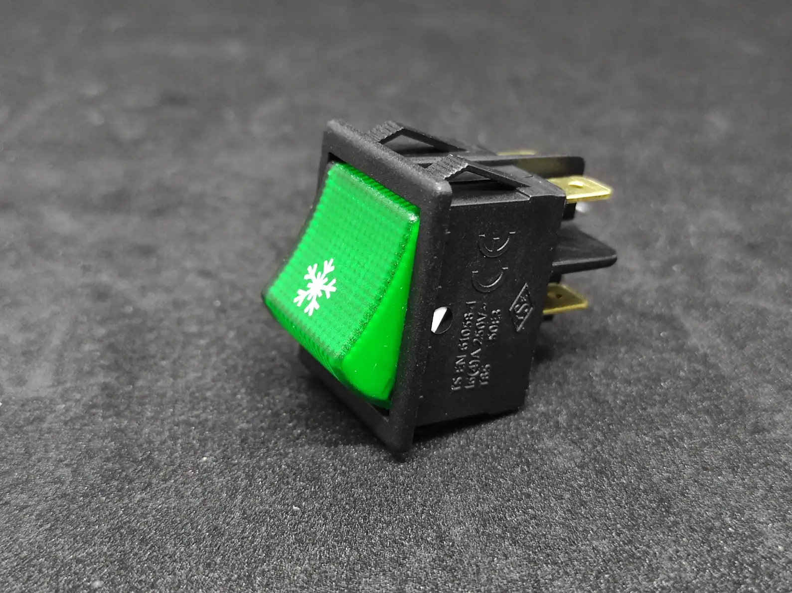 KARE ANAHTAR YEŞİL KAR